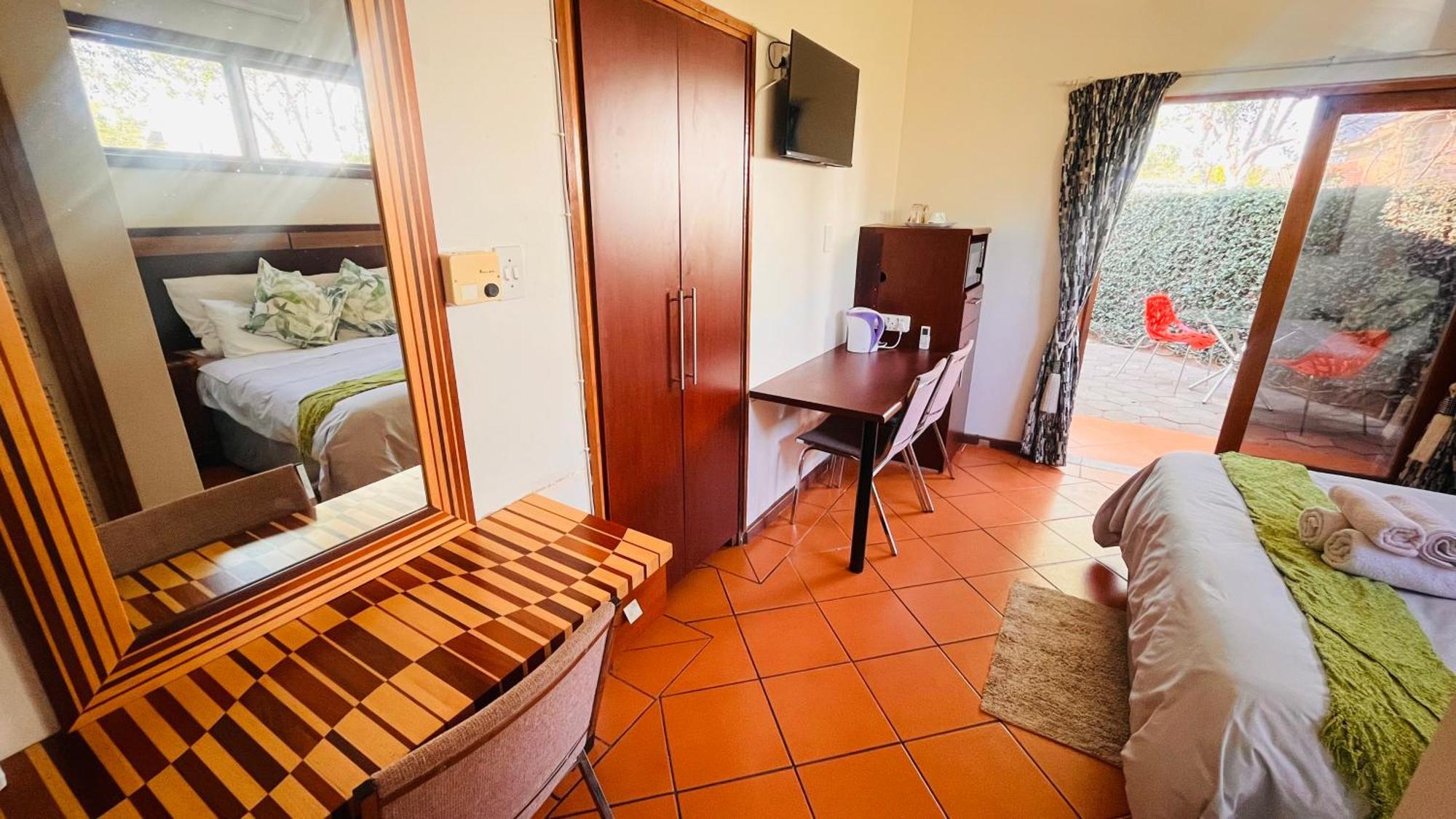 The Wood House Hotel Empangeni Exterior photo