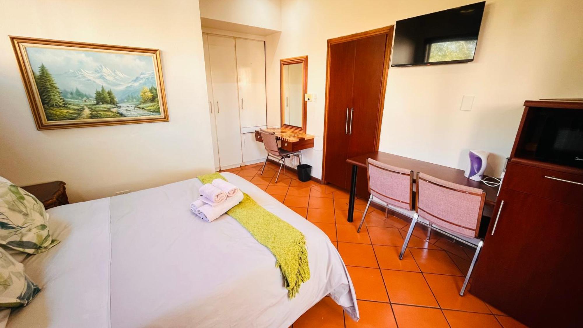 The Wood House Hotel Empangeni Exterior photo